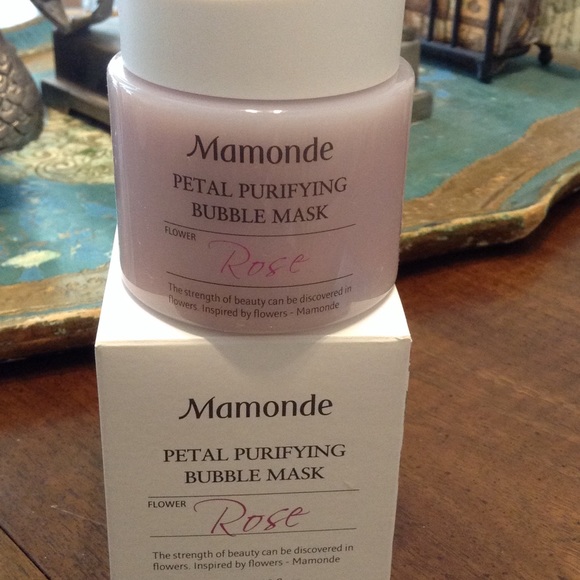 Mamonde Other - Amore Pacific Mamonde rose Purifying Bubble Mask